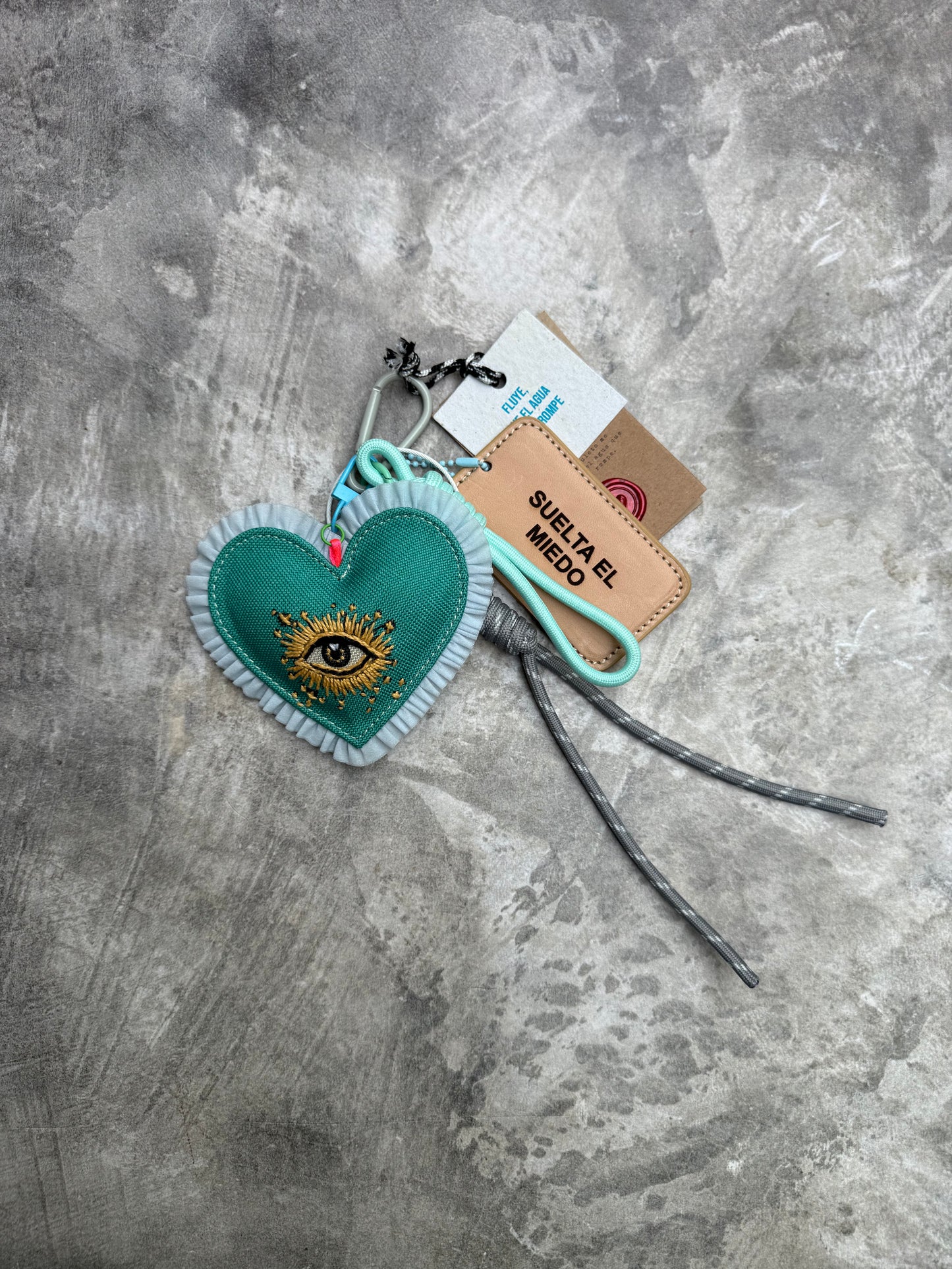 CORAZONES PARA LLEVAR