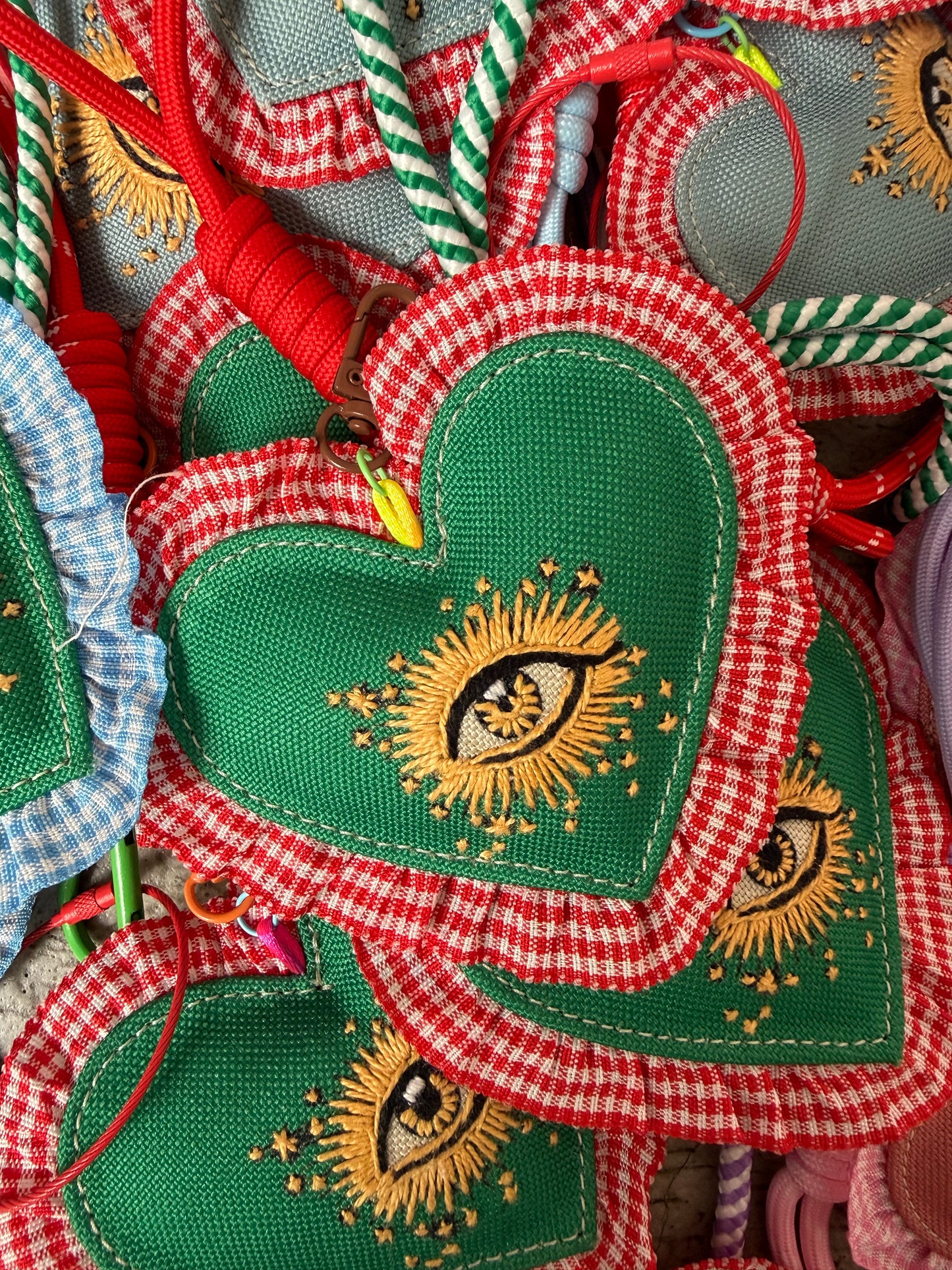 CORAZONES PARA LLEVAR