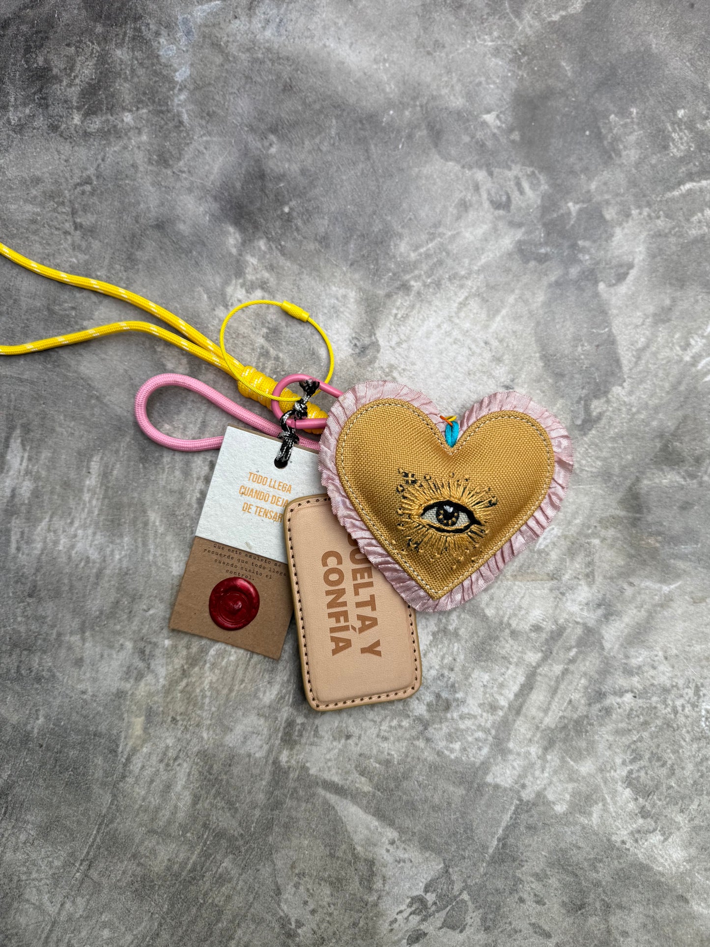 CORAZONES PARA LLEVAR