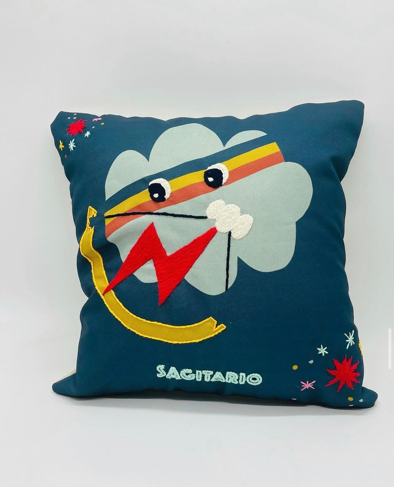 LIQUIDACION FUNDAS BORDADAS