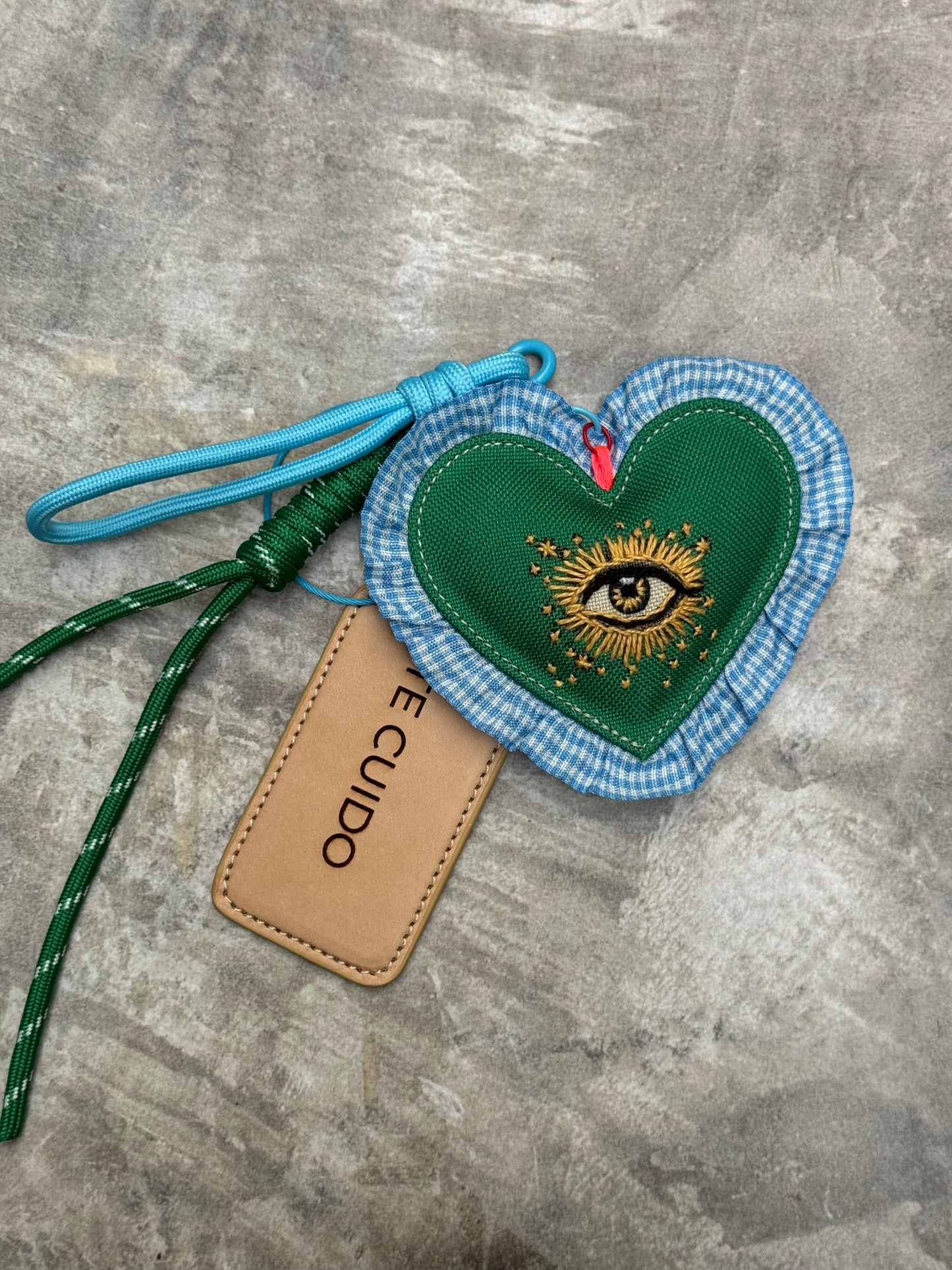 CORAZONES PARA LLEVAR