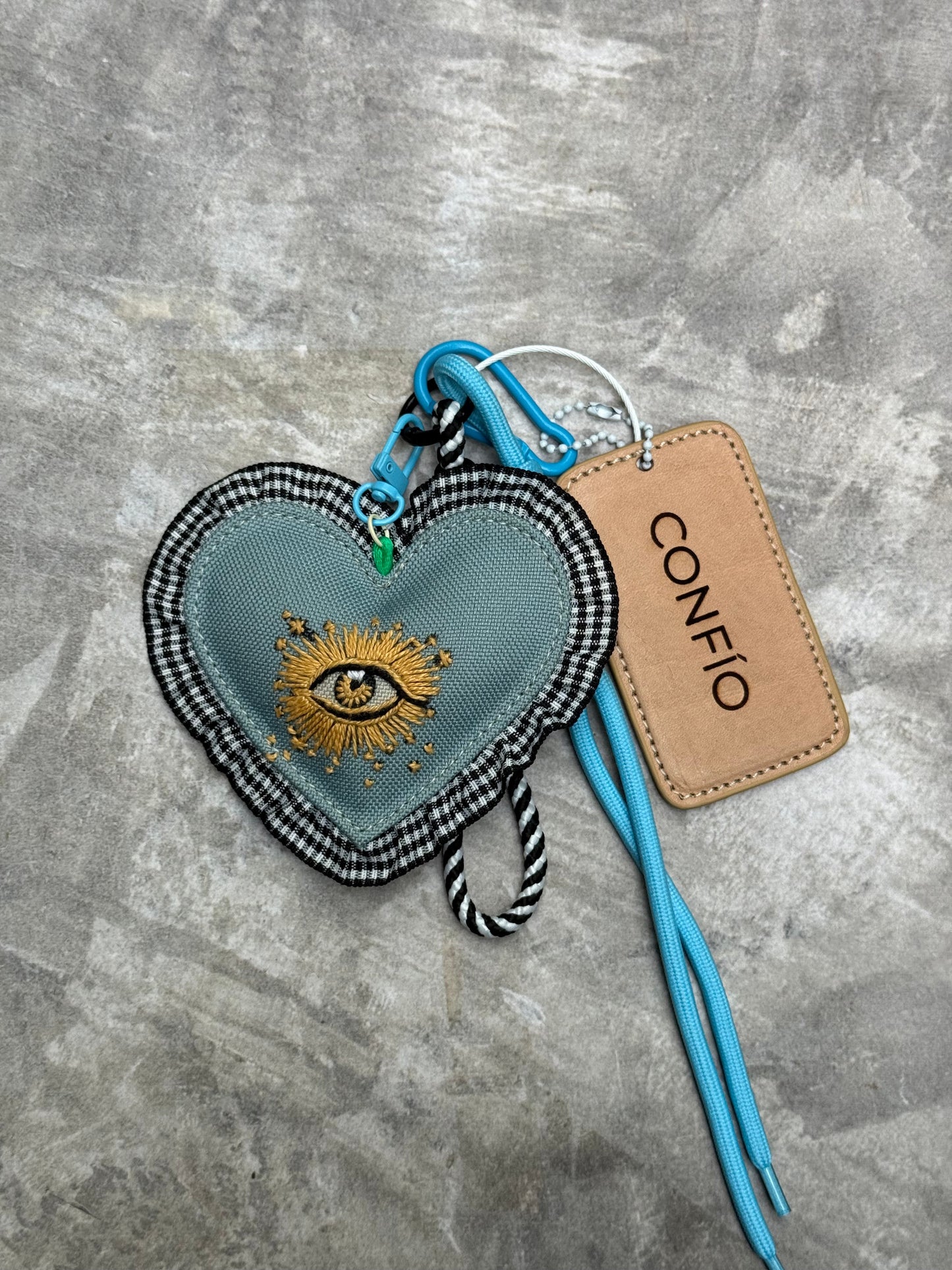 CORAZONES PARA LLEVAR